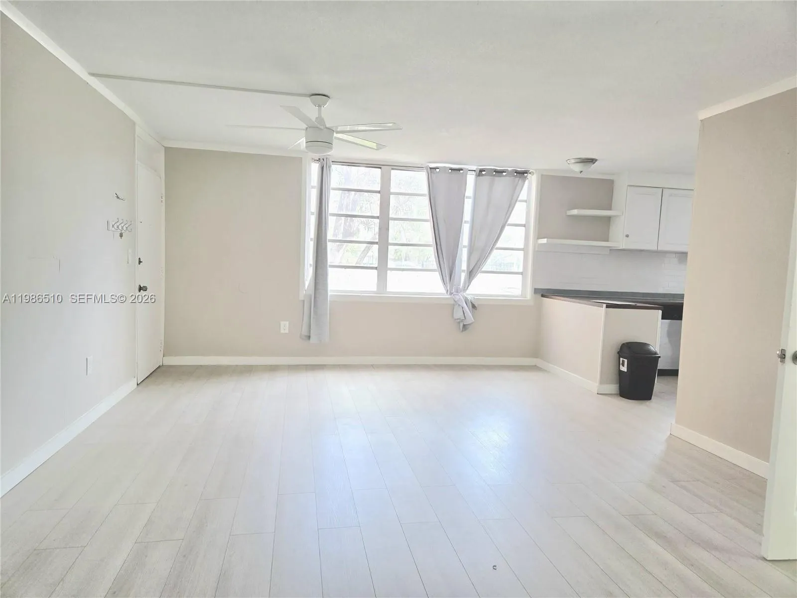 1700 Ne 191st St 100, Miami, Florida 33179, Miami, Florida 33179, 1 Bedroom Bedrooms, ,1 BathroomBathrooms,Residential Lease,For Rent,1700 Ne 191st St 100, Miami, Florida 33179,A11986510