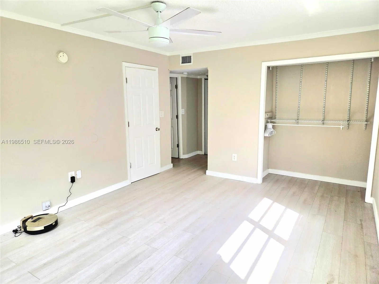 1700 Ne 191st St 100, Miami, Florida 33179, Miami, Florida 33179, 1 Bedroom Bedrooms, ,1 BathroomBathrooms,Residential Lease,For Rent,1700 Ne 191st St 100, Miami, Florida 33179,A11986510