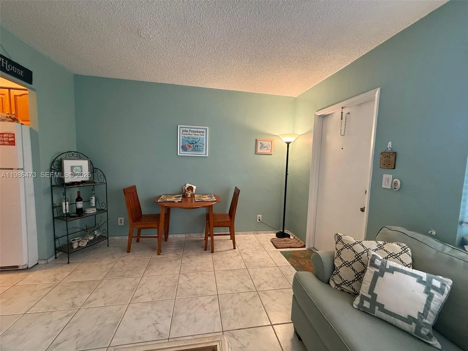 3240 Ne 16th St 3, Pompano Beach, Florida 33062, Pompano Beach, Florida 33062, 1 Bedroom Bedrooms, ,1 BathroomBathrooms,Residential Lease,For Rent,3240 Ne 16th St 3, Pompano Beach, Florida 33062,A11986473
