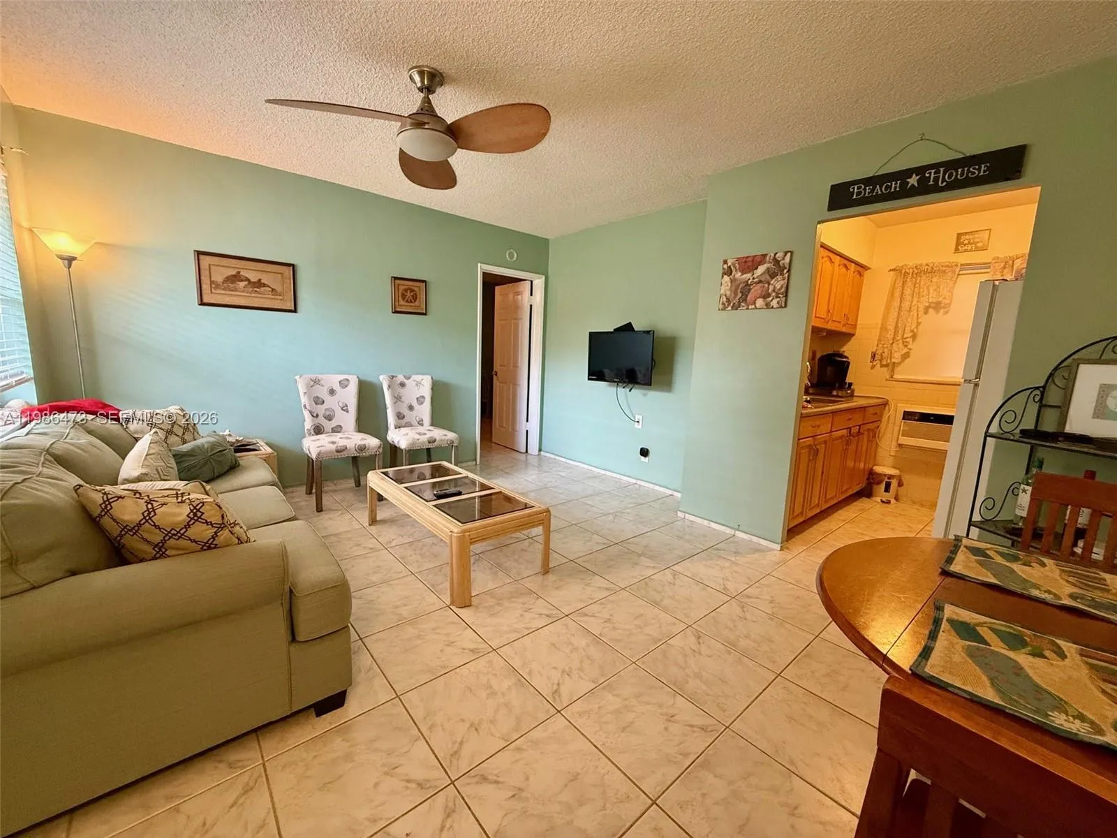 3240 Ne 16th St 3, Pompano Beach, Florida 33062, Pompano Beach, Florida 33062, 1 Bedroom Bedrooms, ,1 BathroomBathrooms,Residential Lease,For Rent,3240 Ne 16th St 3, Pompano Beach, Florida 33062,A11986473
