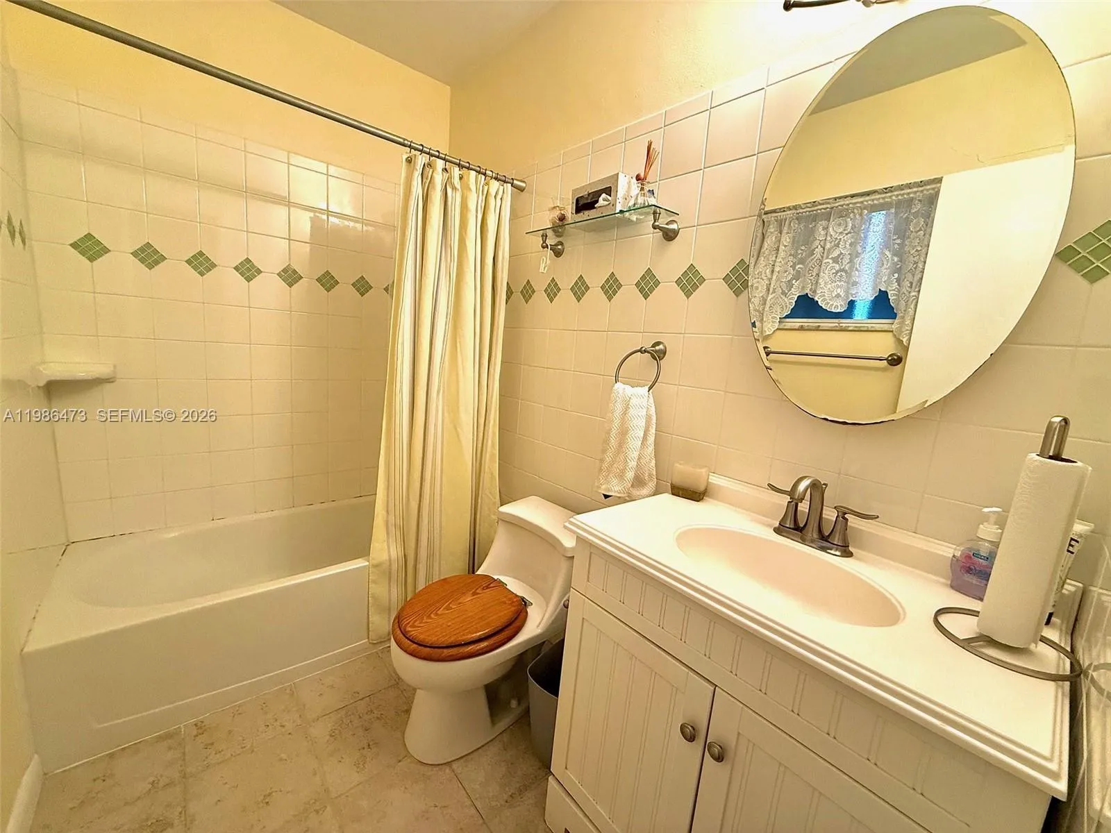 3240 Ne 16th St 3, Pompano Beach, Florida 33062, Pompano Beach, Florida 33062, 1 Bedroom Bedrooms, ,1 BathroomBathrooms,Residential Lease,For Rent,3240 Ne 16th St 3, Pompano Beach, Florida 33062,A11986473