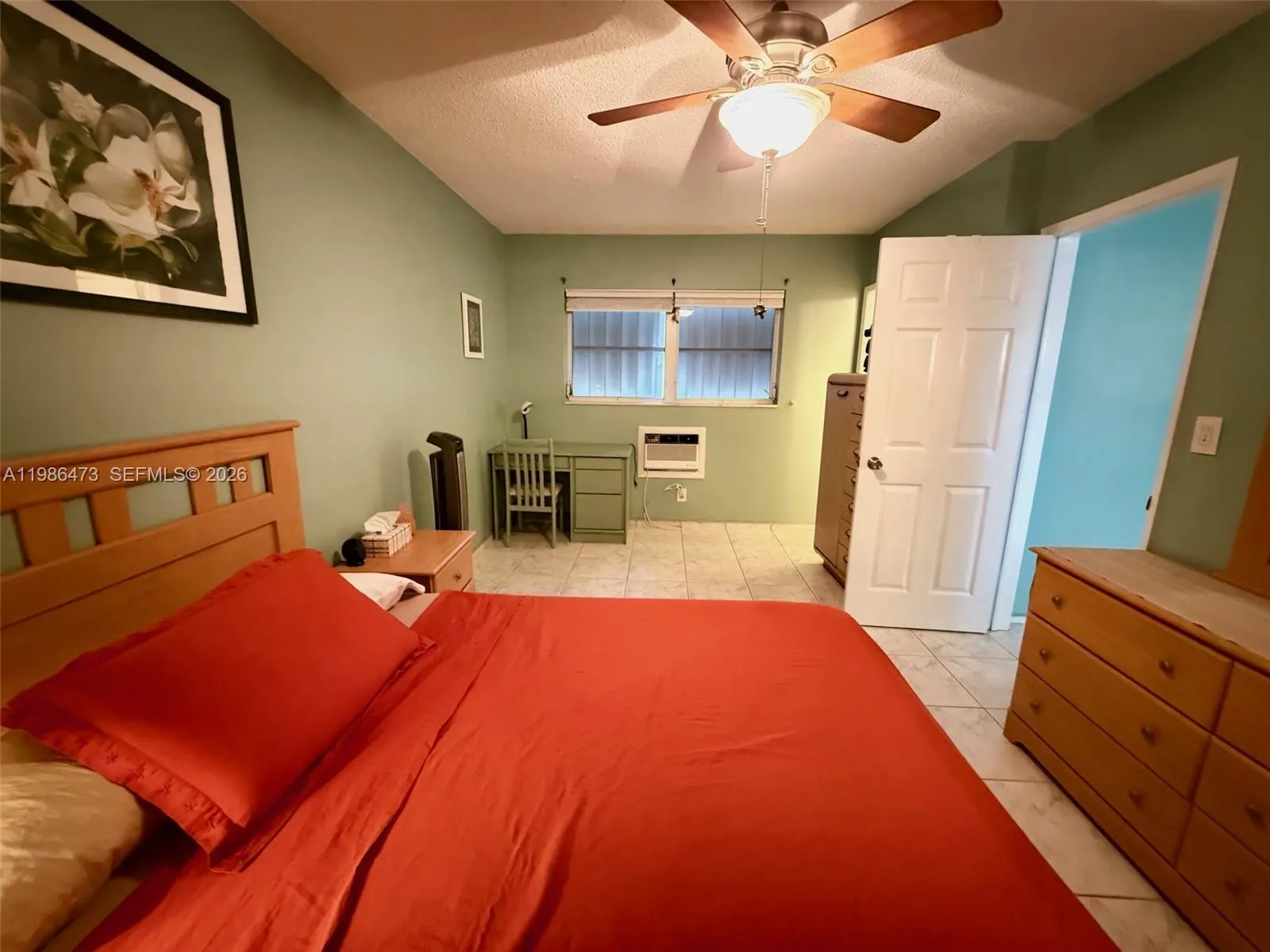 3240 Ne 16th St 3, Pompano Beach, Florida 33062, Pompano Beach, Florida 33062, 1 Bedroom Bedrooms, ,1 BathroomBathrooms,Residential Lease,For Rent,3240 Ne 16th St 3, Pompano Beach, Florida 33062,A11986473