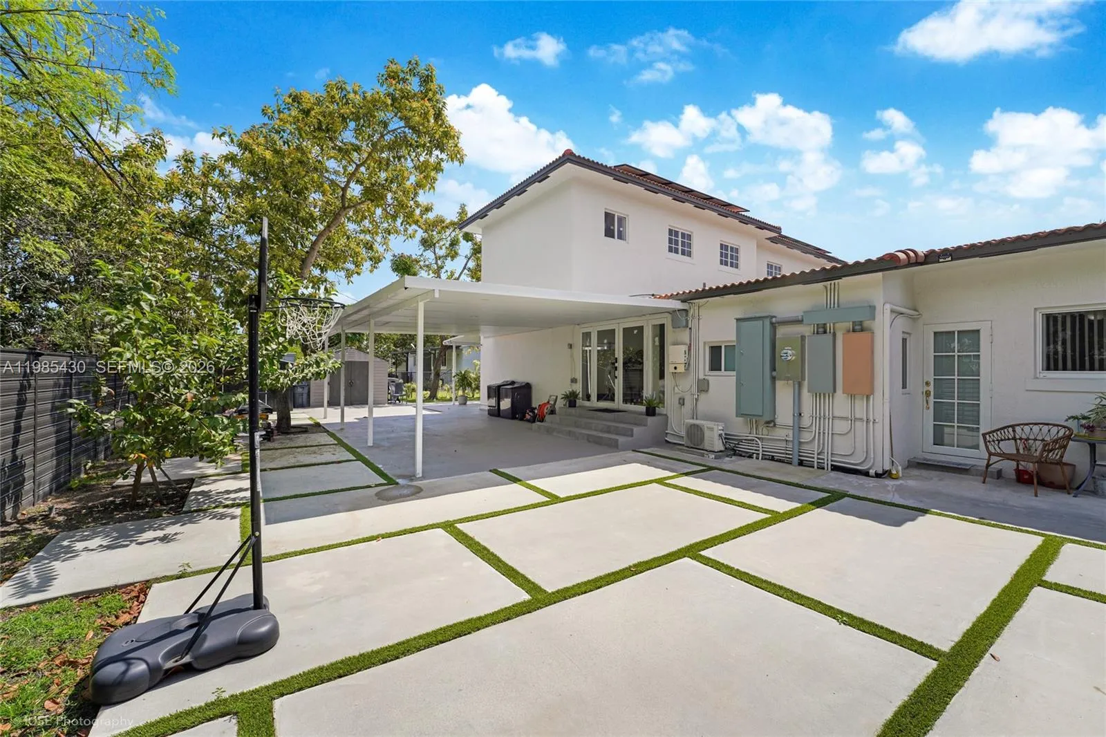 1851 Nw 32nd Ave, Miami, Florida 33125, Miami, Florida 33125, 6 Bedrooms Bedrooms, ,4 BathroomsBathrooms,Residential,For Sale,1851 Nw 32nd Ave, Miami, Florida 33125,A11985430