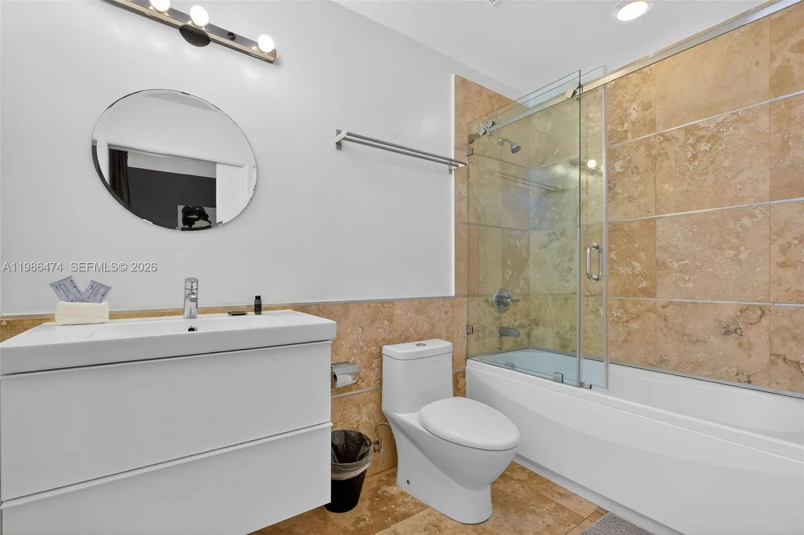 1410 Euclid Ave 2, Miami Beach, Florida 33139, Miami Beach, Florida 33139, 2 Bedrooms Bedrooms, ,2 BathroomsBathrooms,Residential Lease,For Rent,1410 Euclid Ave 2, Miami Beach, Florida 33139,A11986474