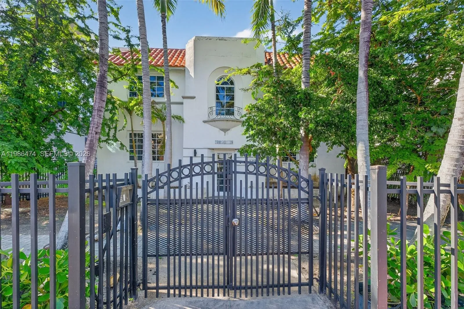 1410 Euclid Ave 2, Miami Beach, Florida 33139, Miami Beach, Florida 33139, 2 Bedrooms Bedrooms, ,2 BathroomsBathrooms,Residential Lease,For Rent,1410 Euclid Ave 2, Miami Beach, Florida 33139,A11986474