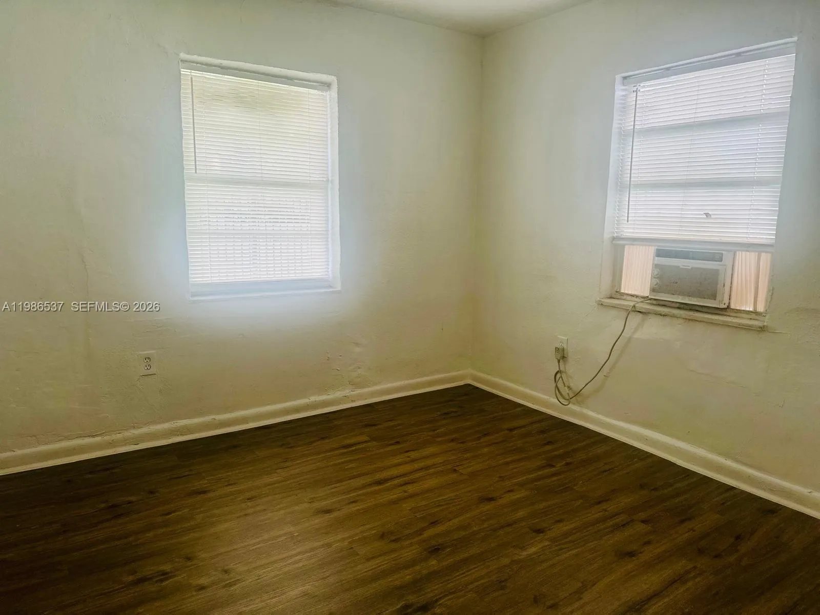 Miami, Florida 33142, 1 Bedroom Bedrooms, ,1 BathroomBathrooms,Residential Lease,For Rent,A11986537