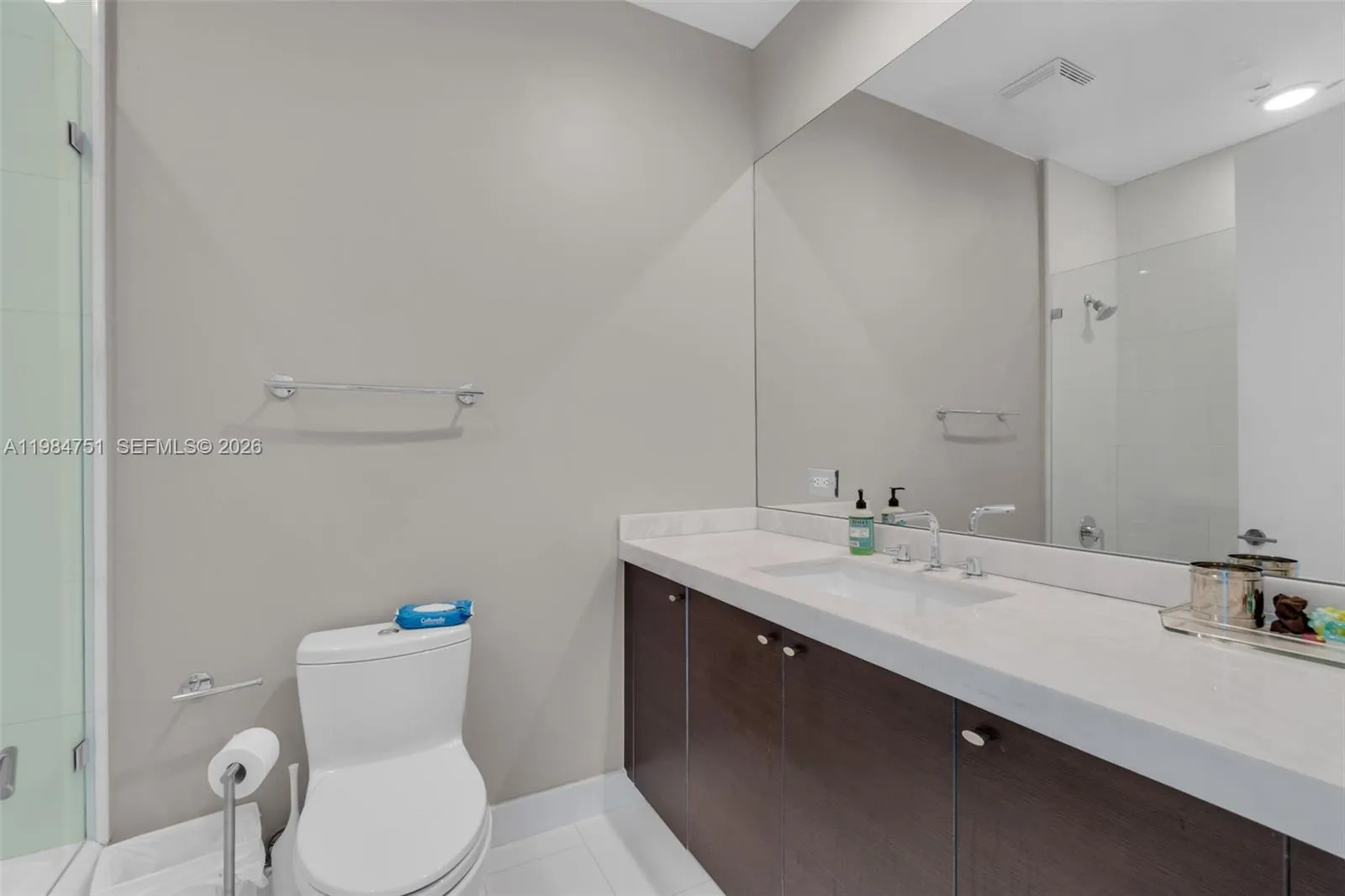 900 Brickell Key Blvd 2904, Miami, Florida 33131, Miami, Florida 33131, 4 Bedrooms Bedrooms, ,4 BathroomsBathrooms,Residential,For Sale,900 Brickell Key Blvd 2904, Miami, Florida 33131,A11984751