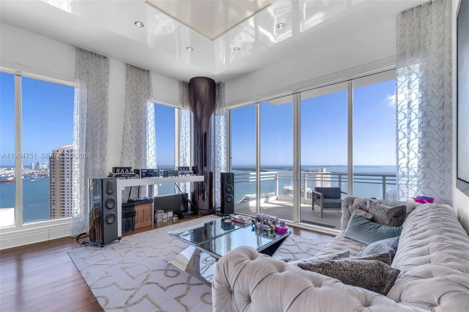 900 Brickell Key Blvd 2904, Miami, Florida 33131, Miami, Florida 33131, 4 Bedrooms Bedrooms, ,4 BathroomsBathrooms,Residential,For Sale,900 Brickell Key Blvd 2904, Miami, Florida 33131,A11984751