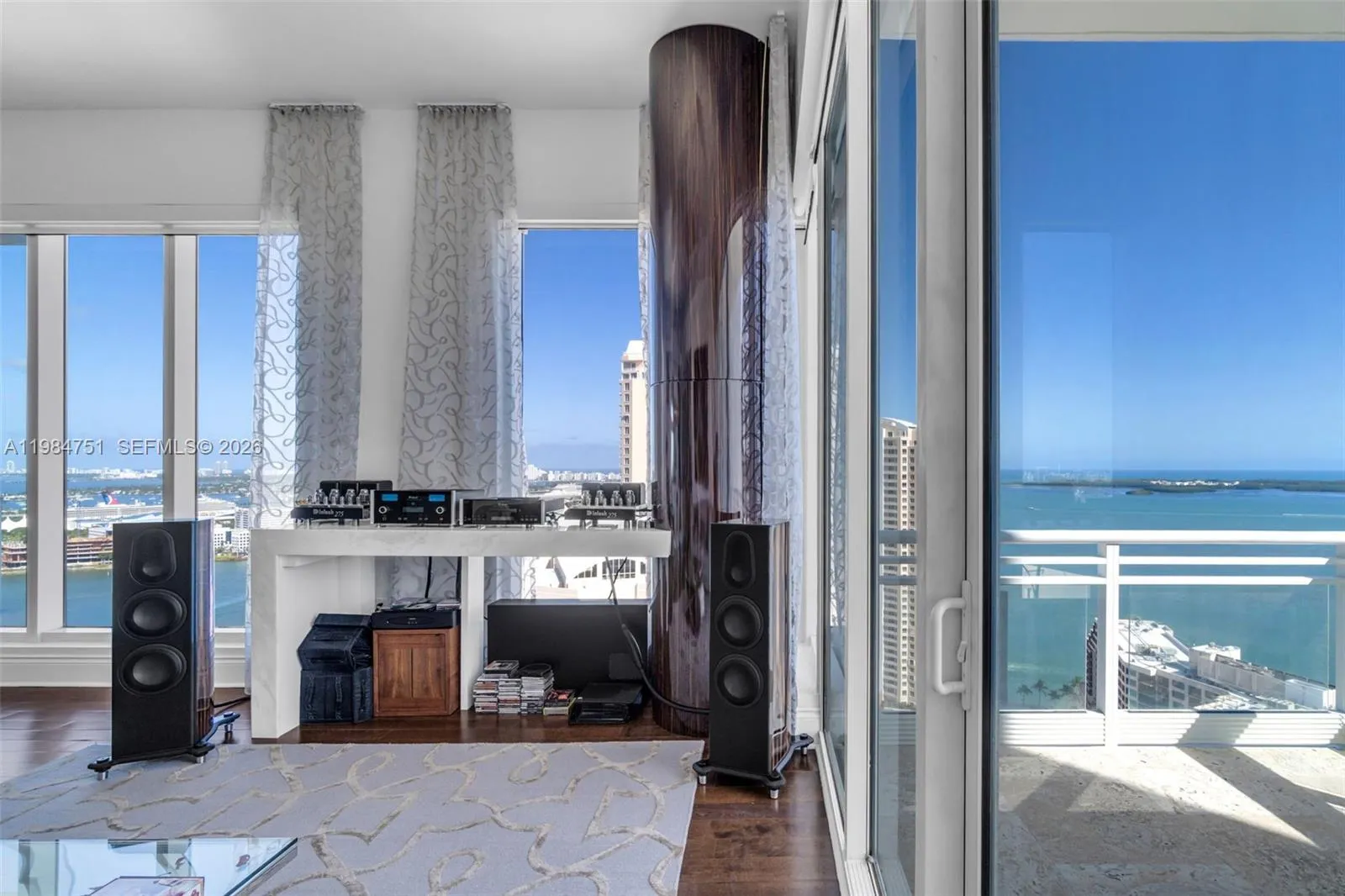 900 Brickell Key Blvd 2904, Miami, Florida 33131, Miami, Florida 33131, 4 Bedrooms Bedrooms, ,4 BathroomsBathrooms,Residential,For Sale,900 Brickell Key Blvd 2904, Miami, Florida 33131,A11984751