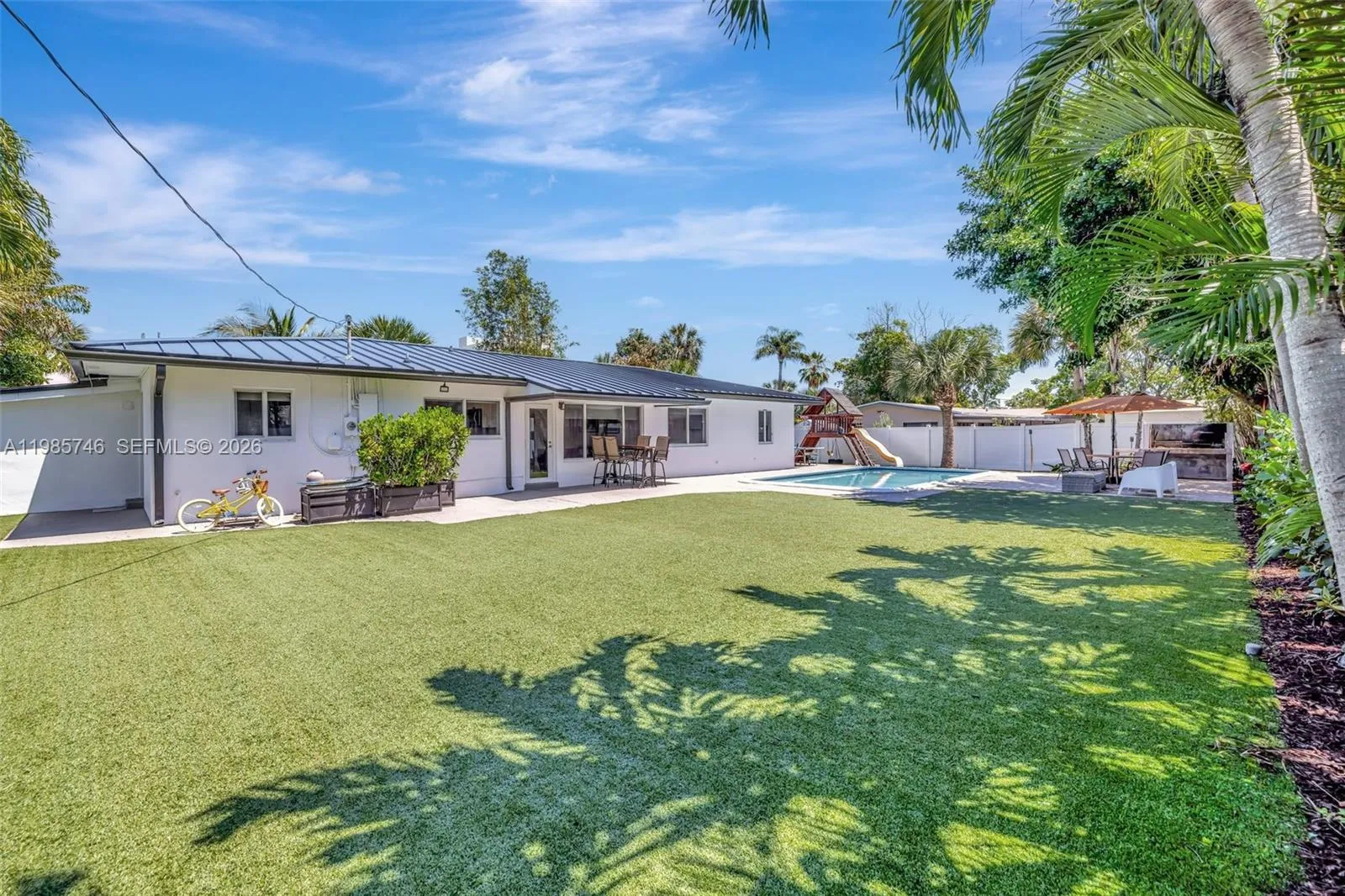 2506 Ne 30th St, Fort Lauderdale, Florida 33306, Fort Lauderdale, Florida 33306, 4 Bedrooms Bedrooms, ,3 BathroomsBathrooms,Residential,For Sale,2506 Ne 30th St, Fort Lauderdale, Florida 33306,A11985746