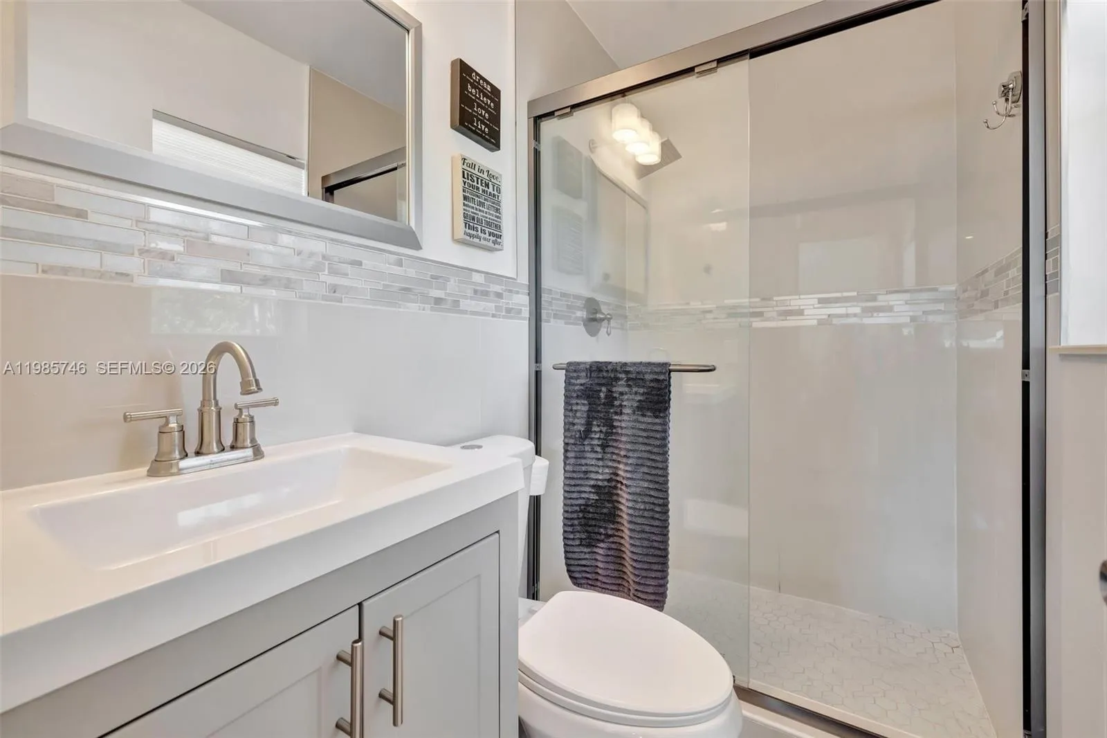 2506 Ne 30th St, Fort Lauderdale, Florida 33306, Fort Lauderdale, Florida 33306, 4 Bedrooms Bedrooms, ,3 BathroomsBathrooms,Residential,For Sale,2506 Ne 30th St, Fort Lauderdale, Florida 33306,A11985746