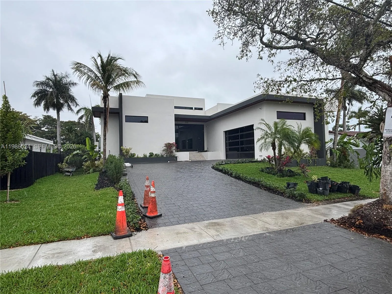 2161 Ne 124th St, North Miami, Florida 33181, North Miami, Florida 33181, 5 Bedrooms Bedrooms, ,5 BathroomsBathrooms,Residential,For Sale,2161 Ne 124th St, North Miami, Florida 33181,A11986524