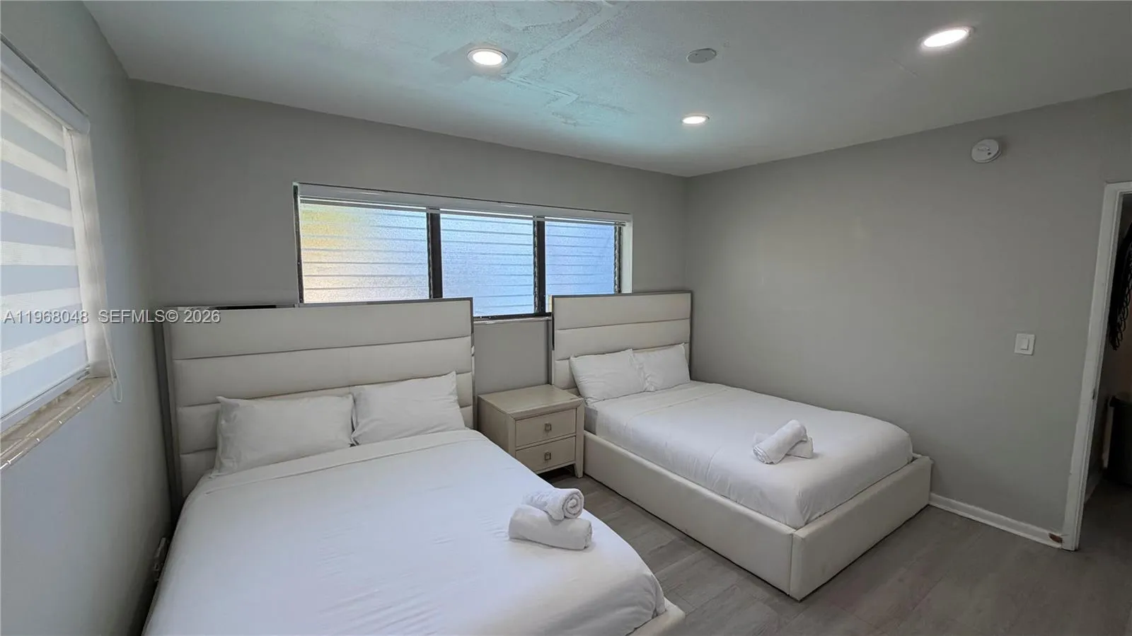 10004 E Bay Harbor Dr 10, Bay Harbor Islands, Flor, Bay Harbor Islands, Florida 33154, 2 Bedrooms Bedrooms, ,1 BathroomBathrooms,Residential Lease,For Rent,10004 E Bay Harbor Dr 10, Bay Harbor Islands, Flor,A11968048
