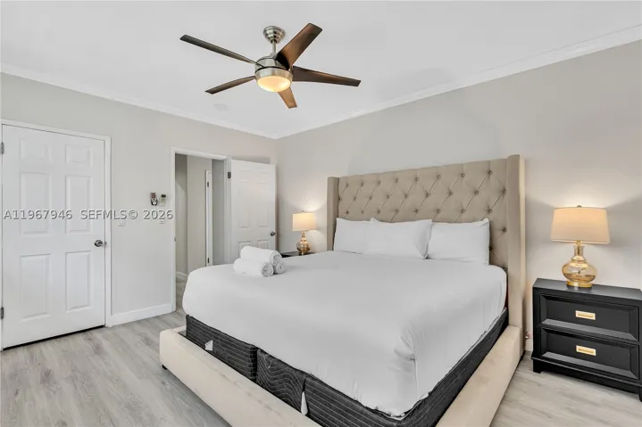 10004 E Bay Harbor Dr 8, Bay Harbor Islands, Florida 33154