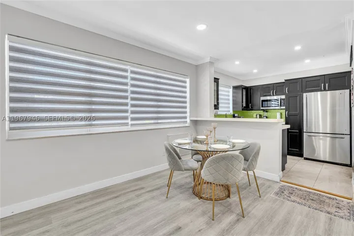 10004 E Bay Harbor Dr 8, Bay Harbor Islands, Florida 33154