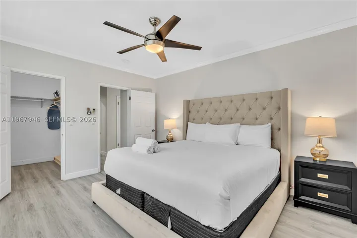 10004 E Bay Harbor Dr 8, Bay Harbor Islands, Florida 33154