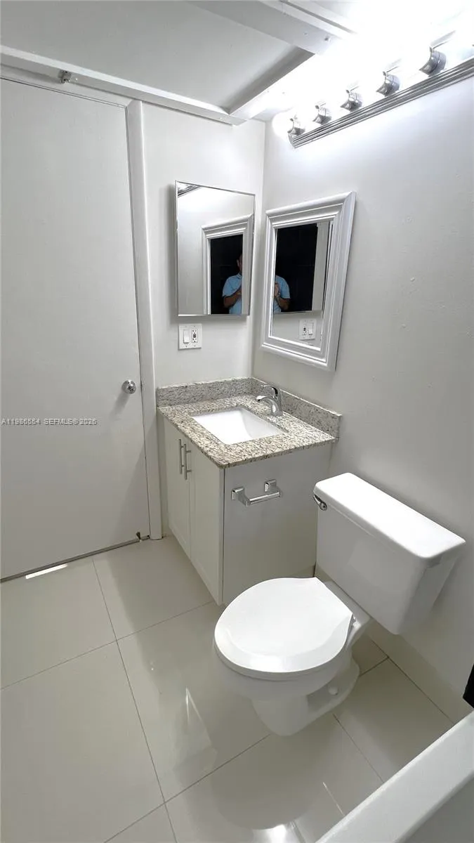 2831 N Oakland Forest Dr 112, Oakland Park, Florid, Oakland Park, Florida 33309, 2 Bedrooms Bedrooms, ,2 BathroomsBathrooms,Residential,For Sale,2831 N Oakland Forest Dr 112, Oakland Park, Florid,A11986554