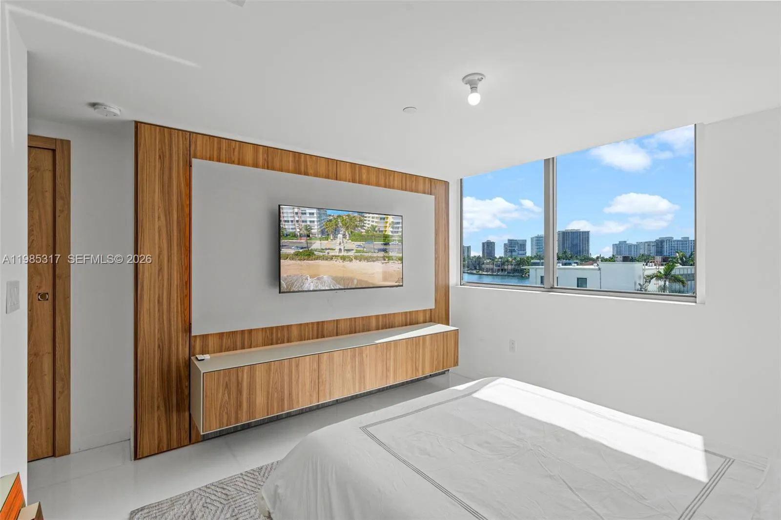 1135 103rd St 406, Bay Harbor Islands, Florida 331, Bay Harbor Islands, Florida 33154, 3 Bedrooms Bedrooms, ,3 BathroomsBathrooms,Residential Lease,For Rent,1135 103rd St 406, Bay Harbor Islands, Florida 331,A11985317