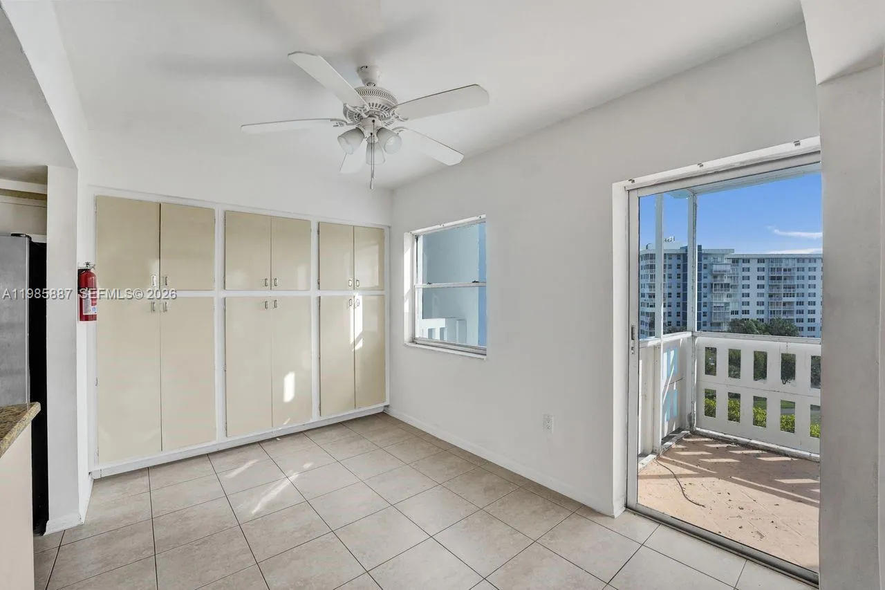 4001 Hillcrest Dr 602-4, Hollywood, Florida 33021, Hollywood, Florida 33021, 3 Bedrooms Bedrooms, ,2 BathroomsBathrooms,Residential,For Sale,4001 Hillcrest Dr 602-4, Hollywood, Florida 33021,A11985887