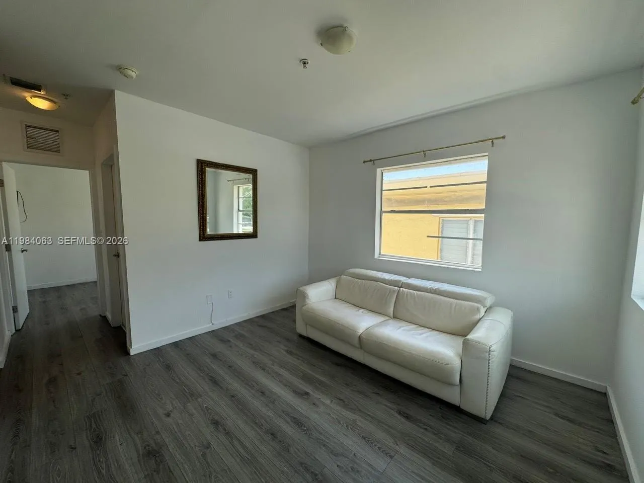 810 7th St 207, Miami Beach, Florida 33139, Miami Beach, Florida 33139, 1 Bedroom Bedrooms, ,1 BathroomBathrooms,Residential Lease,For Rent,810 7th St 207, Miami Beach, Florida 33139,A11984063