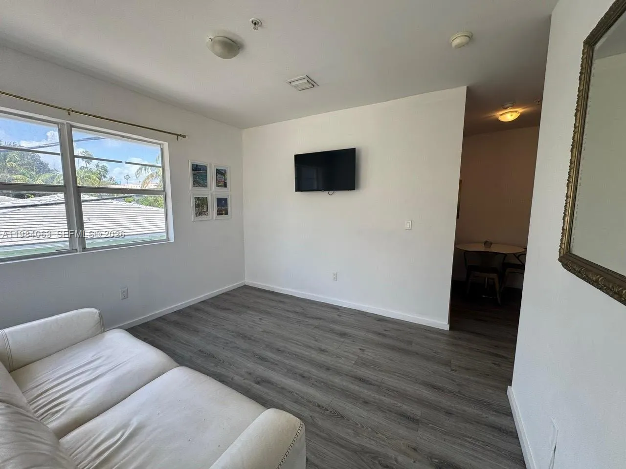 810 7th St 207, Miami Beach, Florida 33139, Miami Beach, Florida 33139, 1 Bedroom Bedrooms, ,1 BathroomBathrooms,Residential Lease,For Rent,810 7th St 207, Miami Beach, Florida 33139,A11984063