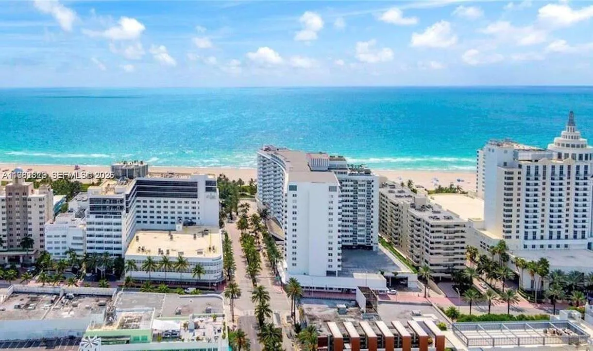 100 Lincoln Road 1511, Miami Beach, Florida 33139, Miami Beach, Florida 33139, 2 Bedrooms Bedrooms, ,2 BathroomsBathrooms,Residential,For Sale,100 Lincoln Road 1511, Miami Beach, Florida 33139,A11981822