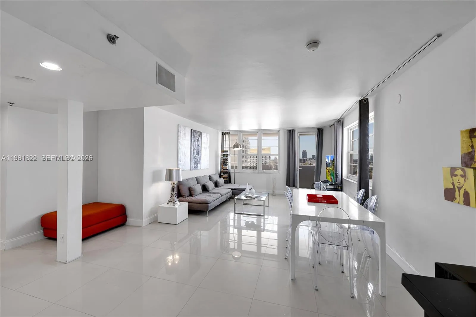 100 Lincoln Road 1511, Miami Beach, Florida 33139, Miami Beach, Florida 33139, 2 Bedrooms Bedrooms, ,2 BathroomsBathrooms,Residential,For Sale,100 Lincoln Road 1511, Miami Beach, Florida 33139,A11981822