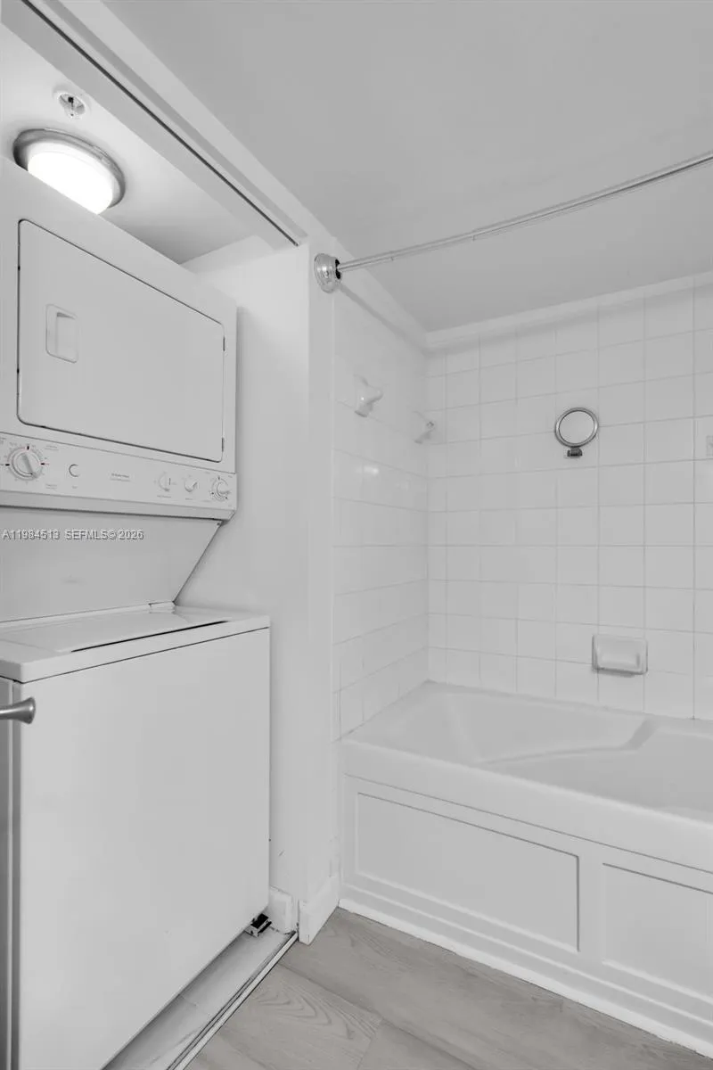 520 Se 5th Ave 1307, Fort Lauderdale, Florida 3330, Fort Lauderdale, Florida 33301, 1 Bedroom Bedrooms, ,1 BathroomBathrooms,Residential,For Sale,520 Se 5th Ave 1307, Fort Lauderdale, Florida 3330,A11984513