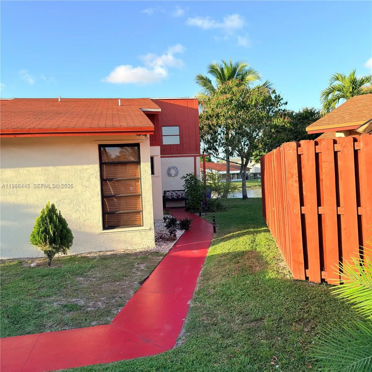 10025 Sw 16th St, Pembroke Pines, Florida 33025, Pembroke Pines, Florida 33025, 2 Bedrooms Bedrooms, ,2 BathroomsBathrooms,Residential,For Sale,10025 Sw 16th St, Pembroke Pines, Florida 33025,A11986445