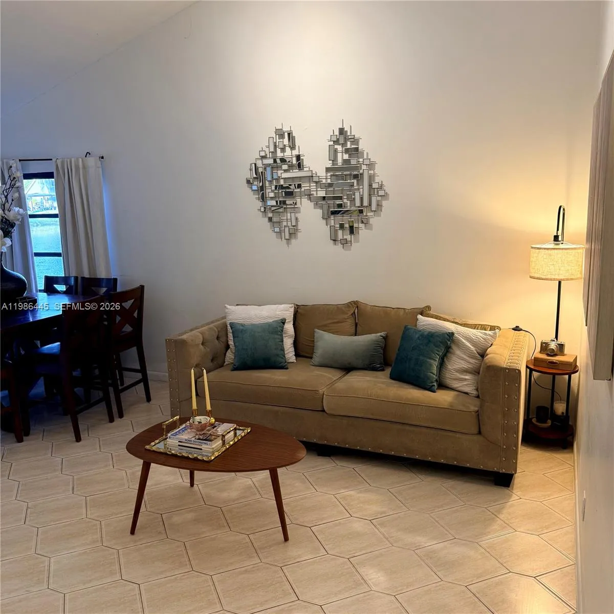 10025 Sw 16th St, Pembroke Pines, Florida 33025, Pembroke Pines, Florida 33025, 2 Bedrooms Bedrooms, ,2 BathroomsBathrooms,Residential,For Sale,10025 Sw 16th St, Pembroke Pines, Florida 33025,A11986445