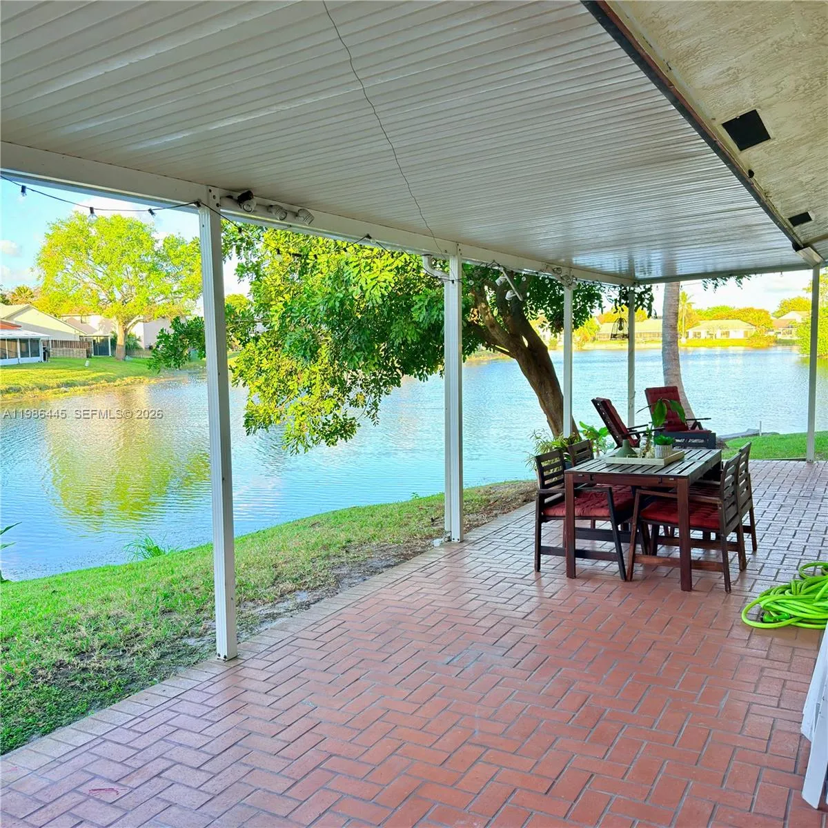 10025 Sw 16th St, Pembroke Pines, Florida 33025, Pembroke Pines, Florida 33025, 2 Bedrooms Bedrooms, ,2 BathroomsBathrooms,Residential,For Sale,10025 Sw 16th St, Pembroke Pines, Florida 33025,A11986445