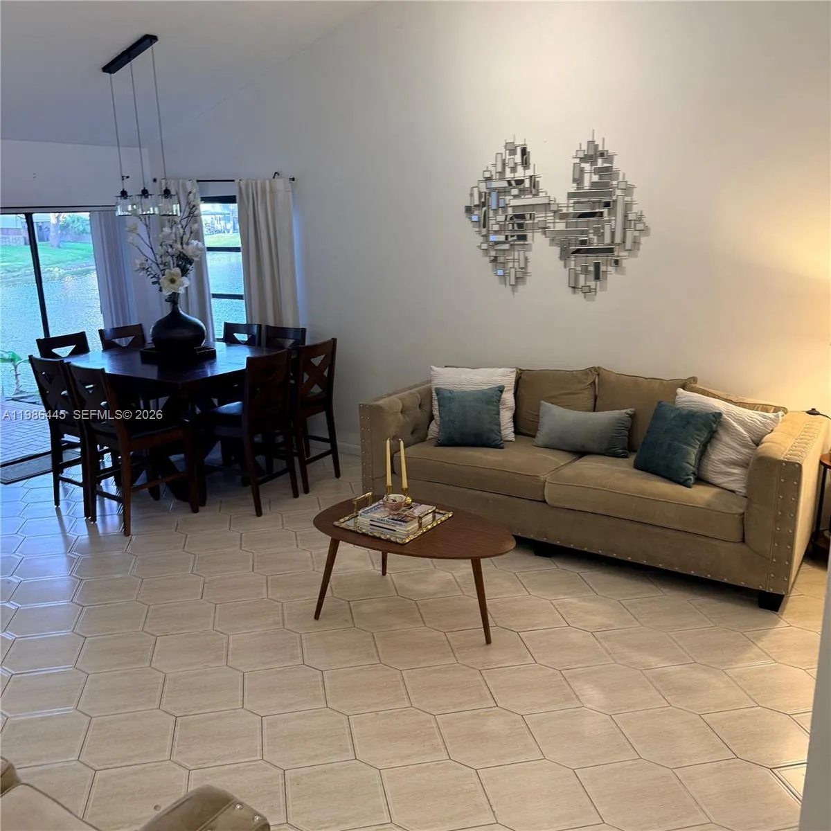 10025 Sw 16th St, Pembroke Pines, Florida 33025, Pembroke Pines, Florida 33025, 2 Bedrooms Bedrooms, ,2 BathroomsBathrooms,Residential,For Sale,10025 Sw 16th St, Pembroke Pines, Florida 33025,A11986445