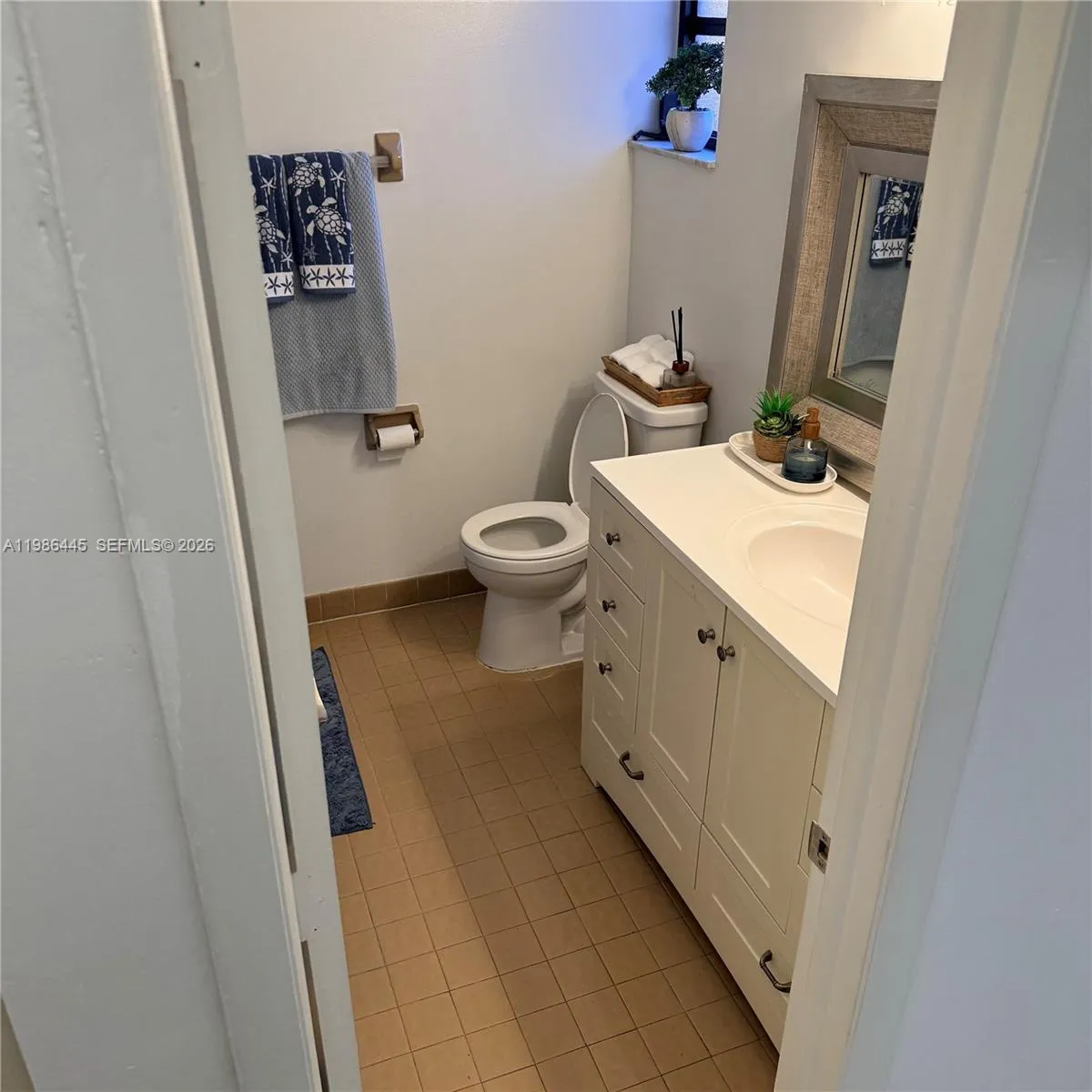 10025 Sw 16th St, Pembroke Pines, Florida 33025, Pembroke Pines, Florida 33025, 2 Bedrooms Bedrooms, ,2 BathroomsBathrooms,Residential,For Sale,10025 Sw 16th St, Pembroke Pines, Florida 33025,A11986445