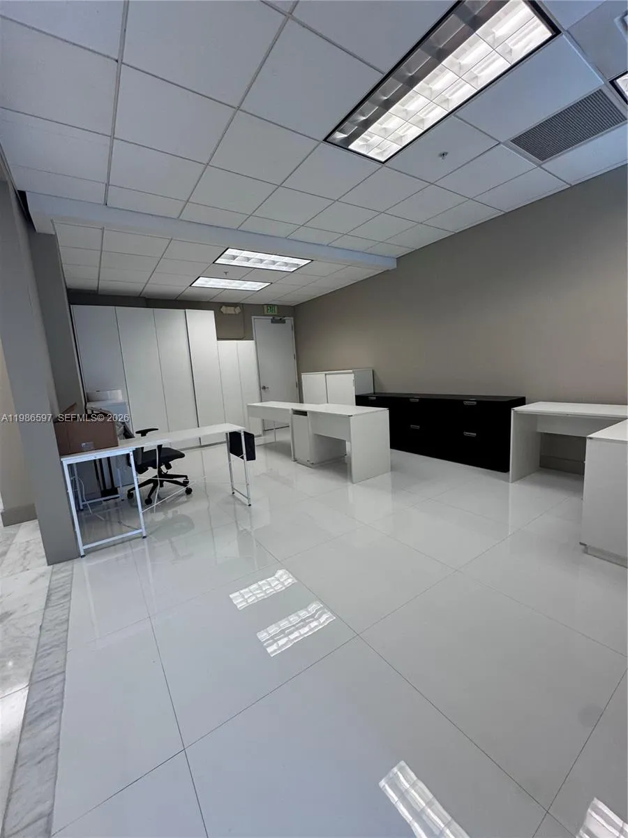 175 Sw 7th St 2205, Miami, Florida 33130, Miami, Florida 33130, ,Commercial Sale,For Sale,175 Sw 7th St 2205, Miami, Florida 33130,A11986597