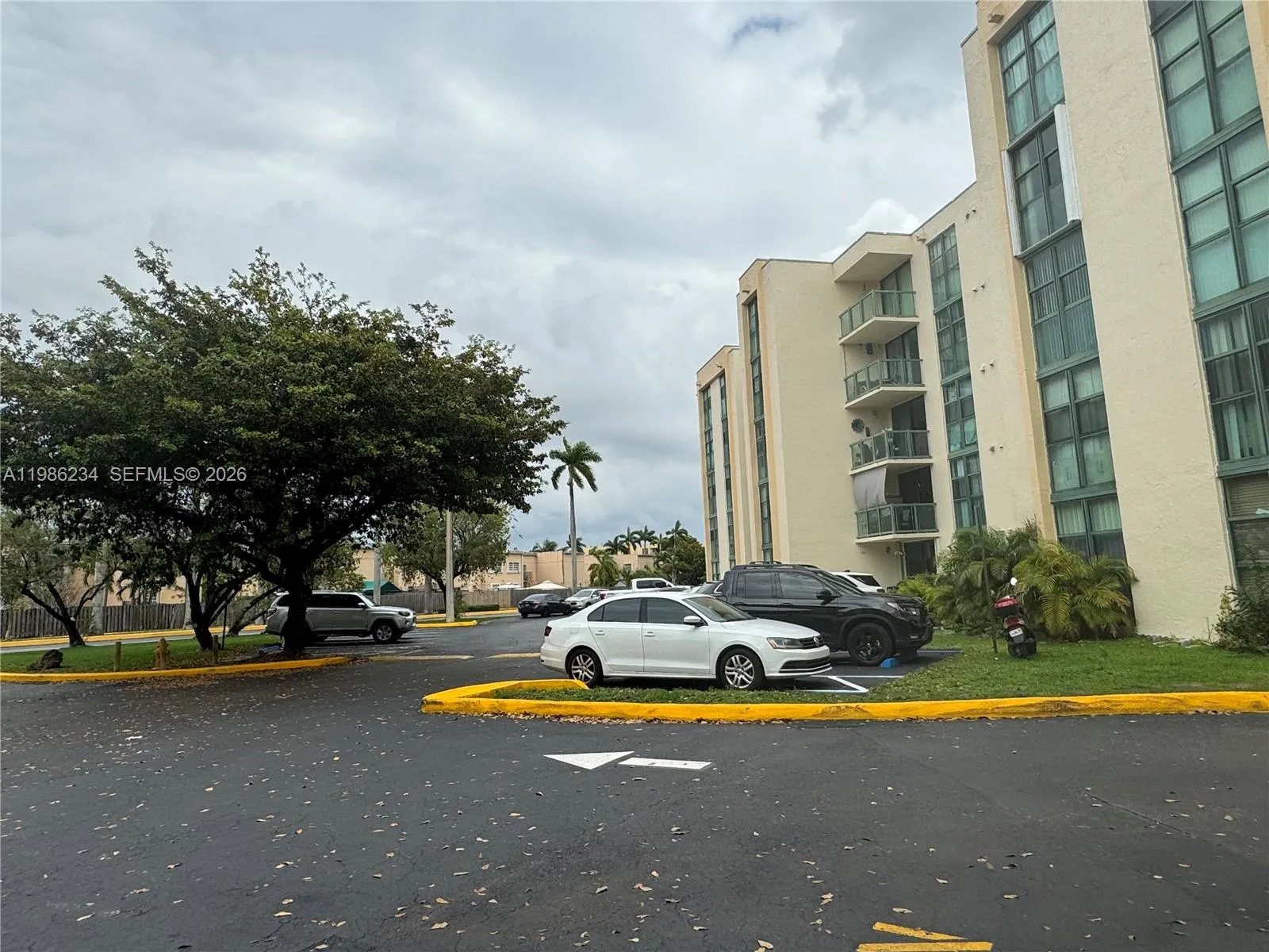 2075 Sw 122nd Ave 417, Miami, Florida 33175, Miami, Florida 33175, 2 Bedrooms Bedrooms, ,2 BathroomsBathrooms,Residential,For Sale,2075 Sw 122nd Ave 417, Miami, Florida 33175,A11986234