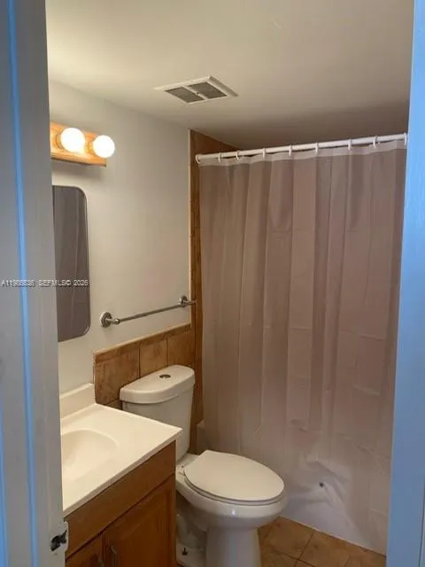 16465 Ne 22nd Ave 118, North Miami Beach, Florida, North Miami Beach, Florida 33160, 1 Bedroom Bedrooms, ,1 BathroomBathrooms,Residential,For Sale,16465 Ne 22nd Ave 118, North Miami Beach, Florida ,A11986636