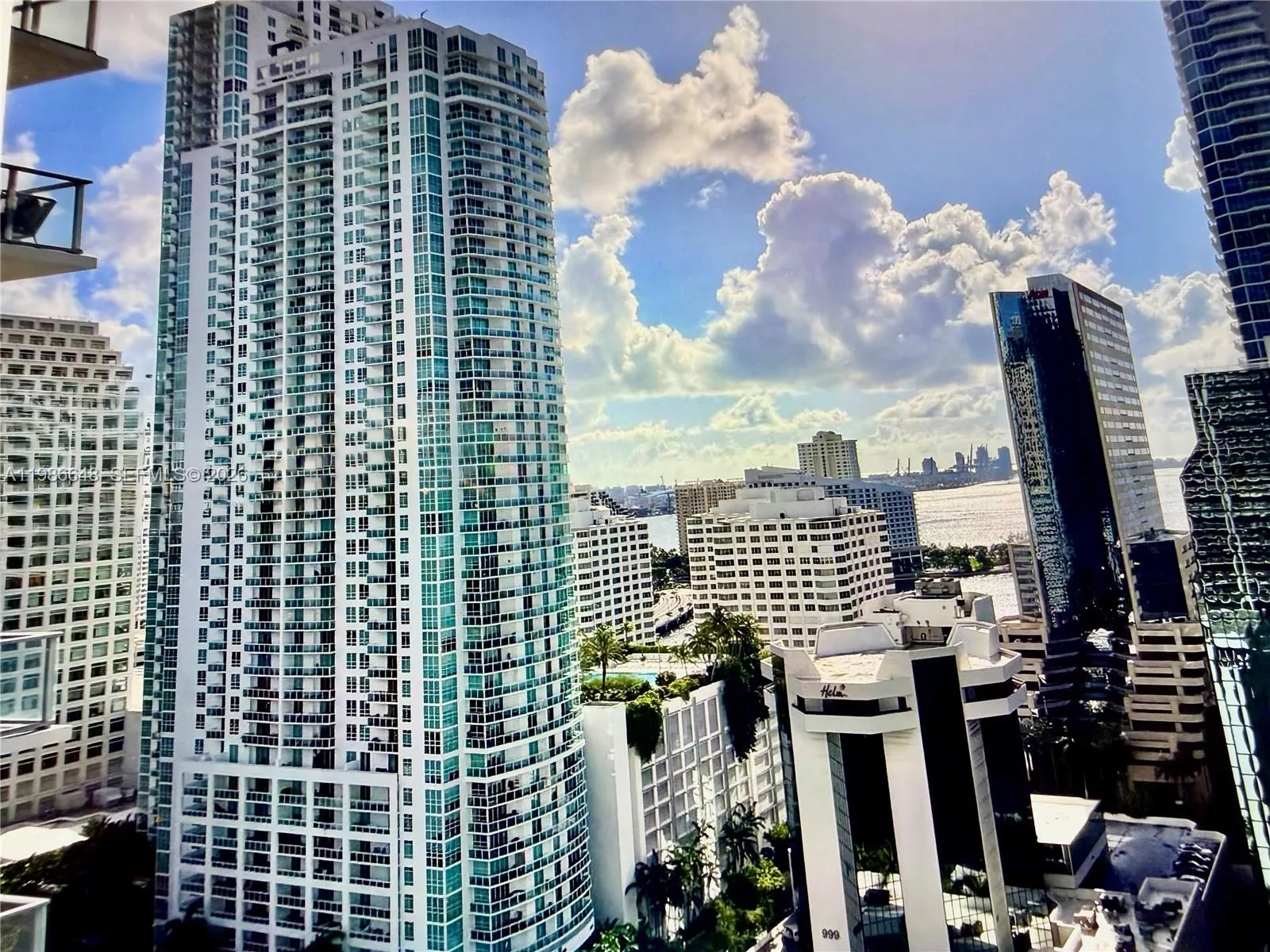 1050 Brickell Ave 2102, Miami, Florida 33131, Miami, Florida 33131, 1 Bedroom Bedrooms, ,1 BathroomBathrooms,Residential Lease,For Rent,1050 Brickell Ave 2102, Miami, Florida 33131,A11986648