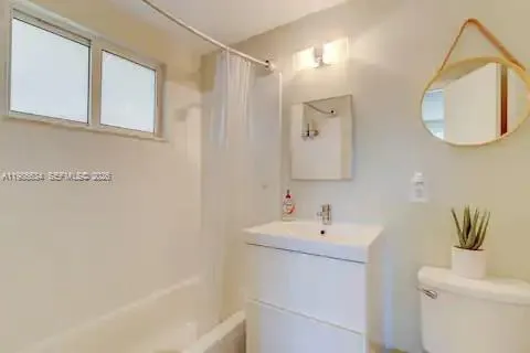 1100 Ne 18th Ct 1-8, Fort Lauderdale, Florida 3330, Fort Lauderdale, Florida 33305, ,Commercial Sale,For Sale,1100 Ne 18th Ct 1-8, Fort Lauderdale, Florida 3330,A11986634