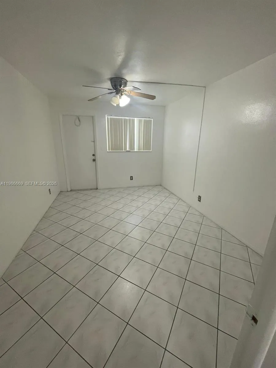 2826 Van Buren St, Hollywood, Florida 33020, Hollywood, Florida 33020, 1 Bedroom Bedrooms, ,1 BathroomBathrooms,Residential,For Sale,2826 Van Buren St, Hollywood, Florida 33020,A11986669
