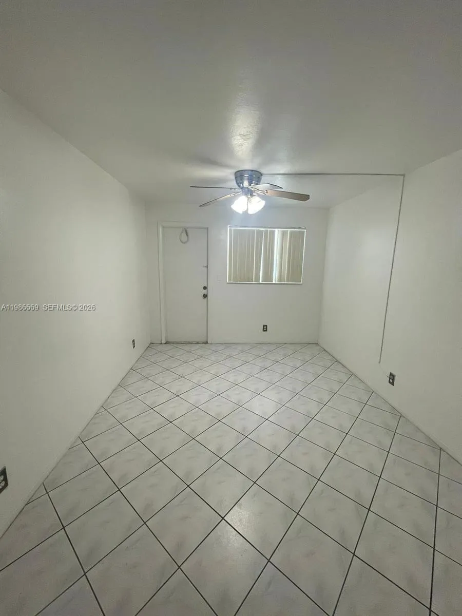 2826 Van Buren St, Hollywood, Florida 33020, Hollywood, Florida 33020, 1 Bedroom Bedrooms, ,1 BathroomBathrooms,Residential,For Sale,2826 Van Buren St, Hollywood, Florida 33020,A11986669