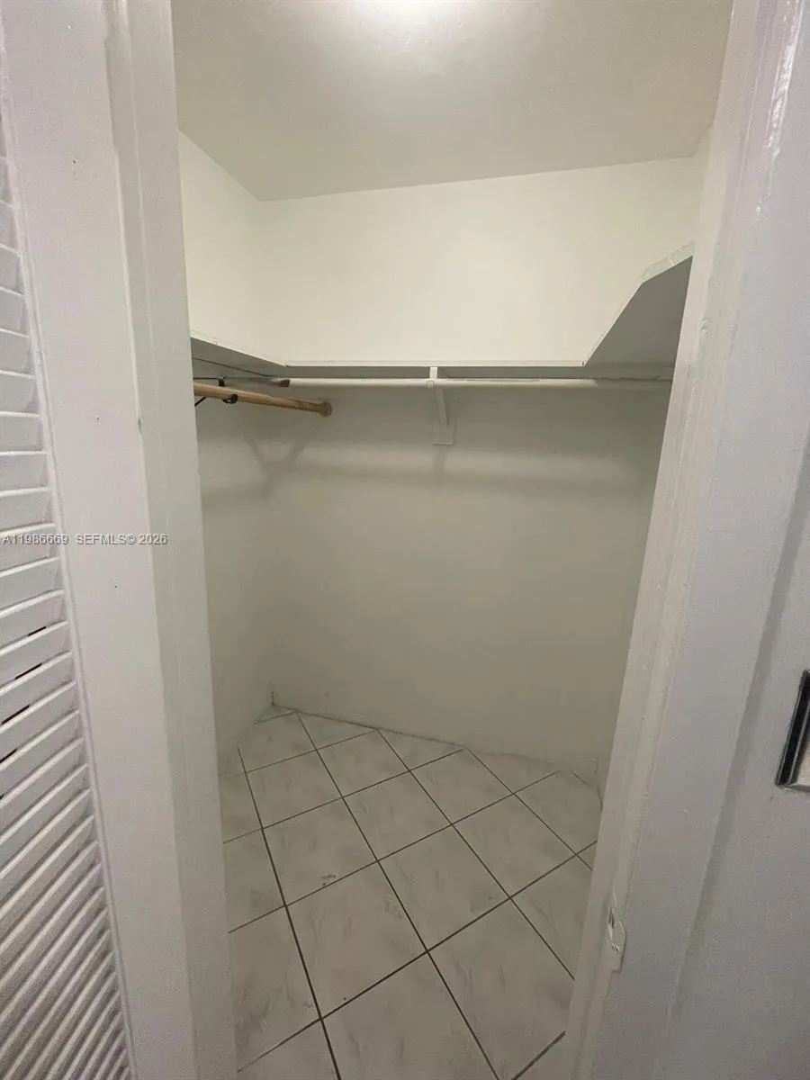 2826 Van Buren St, Hollywood, Florida 33020, Hollywood, Florida 33020, 1 Bedroom Bedrooms, ,1 BathroomBathrooms,Residential,For Sale,2826 Van Buren St, Hollywood, Florida 33020,A11986669