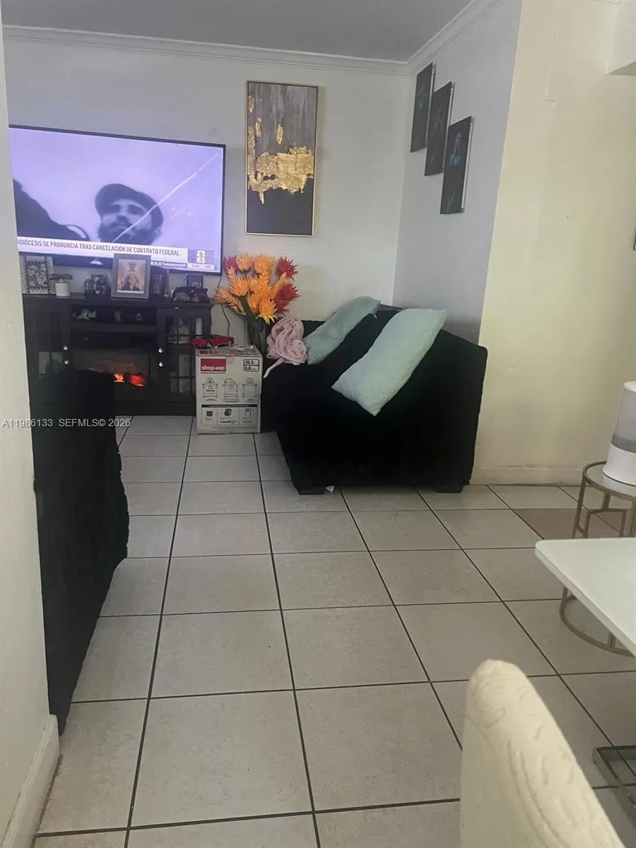 1245 W 24th St 109, Hialeah, Florida 33010, Hialeah, Florida 33010, 1 Bedroom Bedrooms, ,1 BathroomBathrooms,Residential,For Sale,1245 W 24th St 109, Hialeah, Florida 33010,A11986133