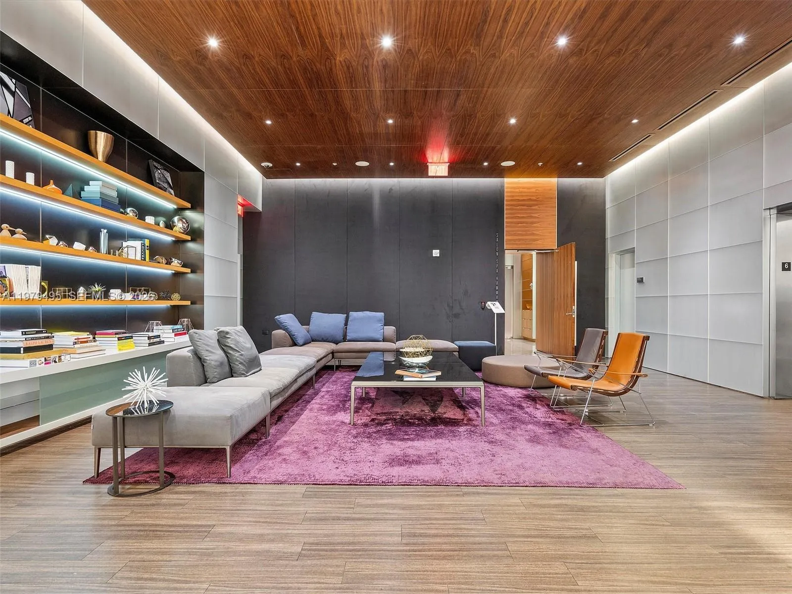 88 Sw 7th St 2709, Miami, Florida 33130, Miami, Florida 33130, 2 Bedrooms Bedrooms, ,2 BathroomsBathrooms,Residential Lease,For Rent,88 Sw 7th St 2709, Miami, Florida 33130,A11979495