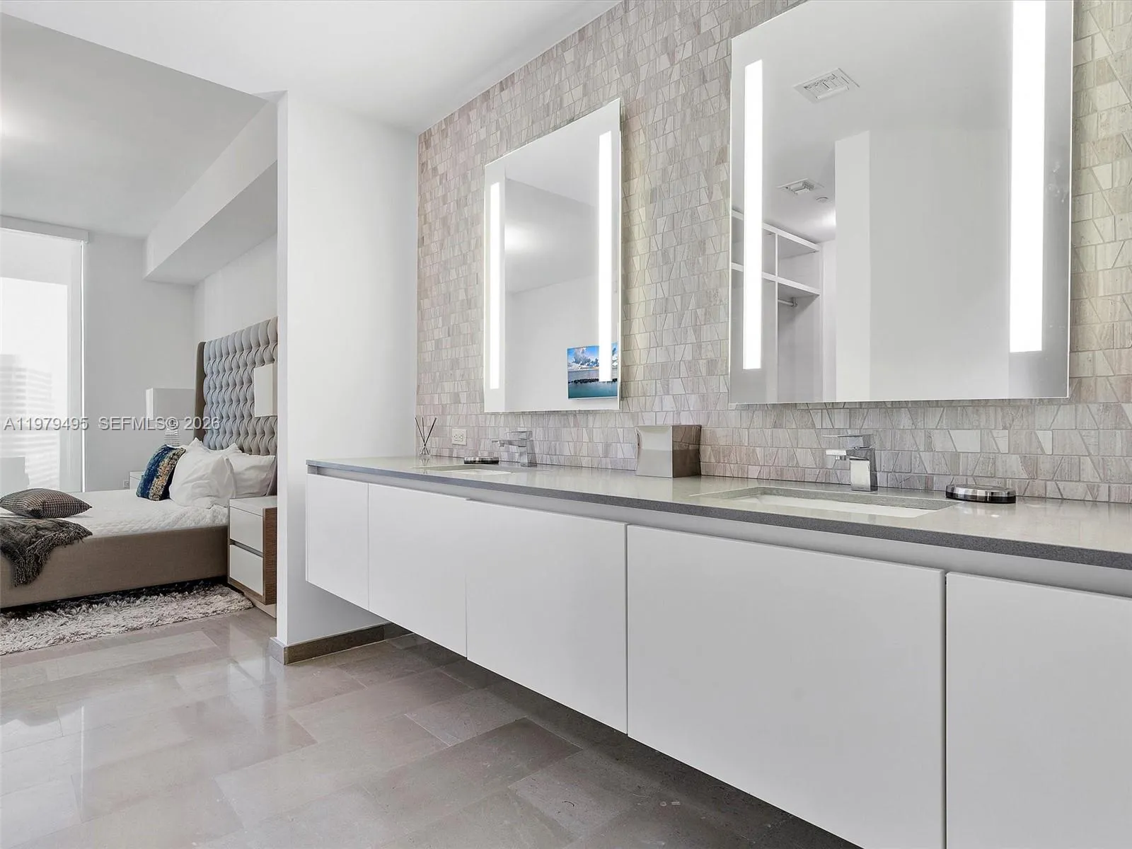88 Sw 7th St 2709, Miami, Florida 33130, Miami, Florida 33130, 2 Bedrooms Bedrooms, ,2 BathroomsBathrooms,Residential Lease,For Rent,88 Sw 7th St 2709, Miami, Florida 33130,A11979495