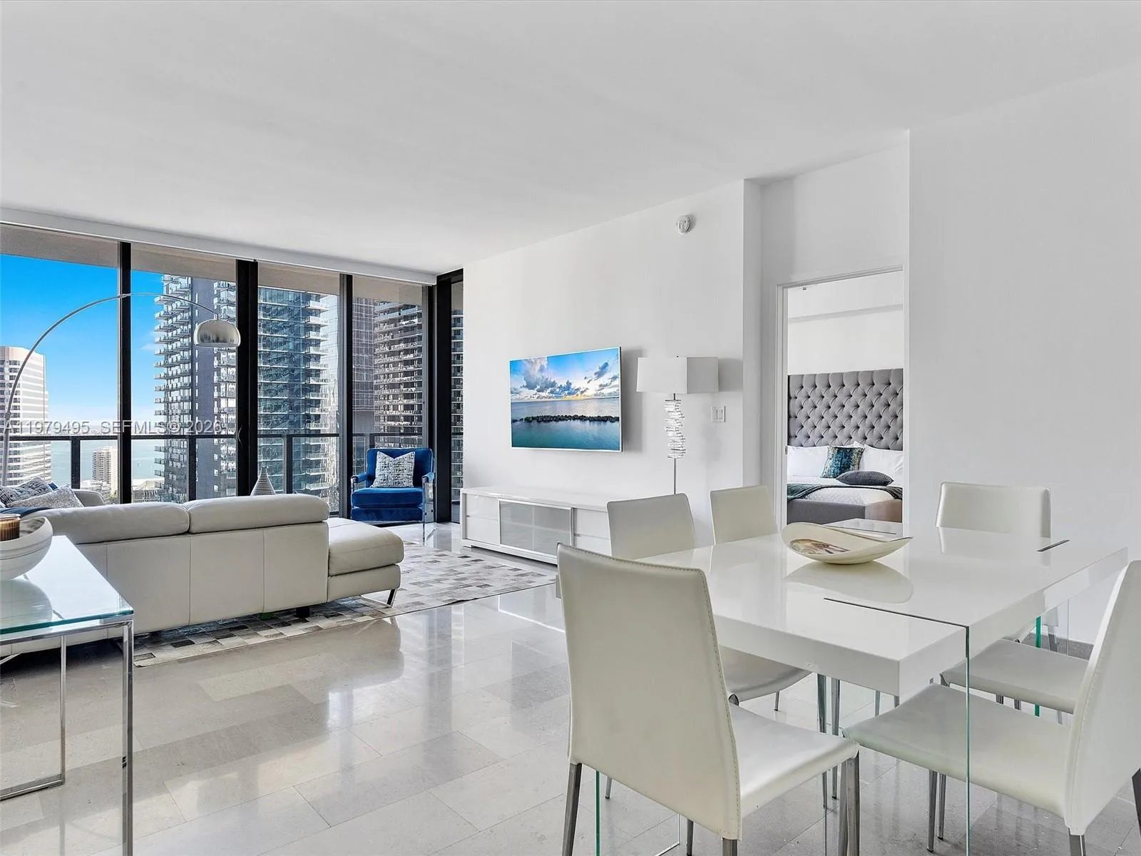 88 Sw 7th St 2709, Miami, Florida 33130, Miami, Florida 33130, 2 Bedrooms Bedrooms, ,2 BathroomsBathrooms,Residential Lease,For Rent,88 Sw 7th St 2709, Miami, Florida 33130,A11979495