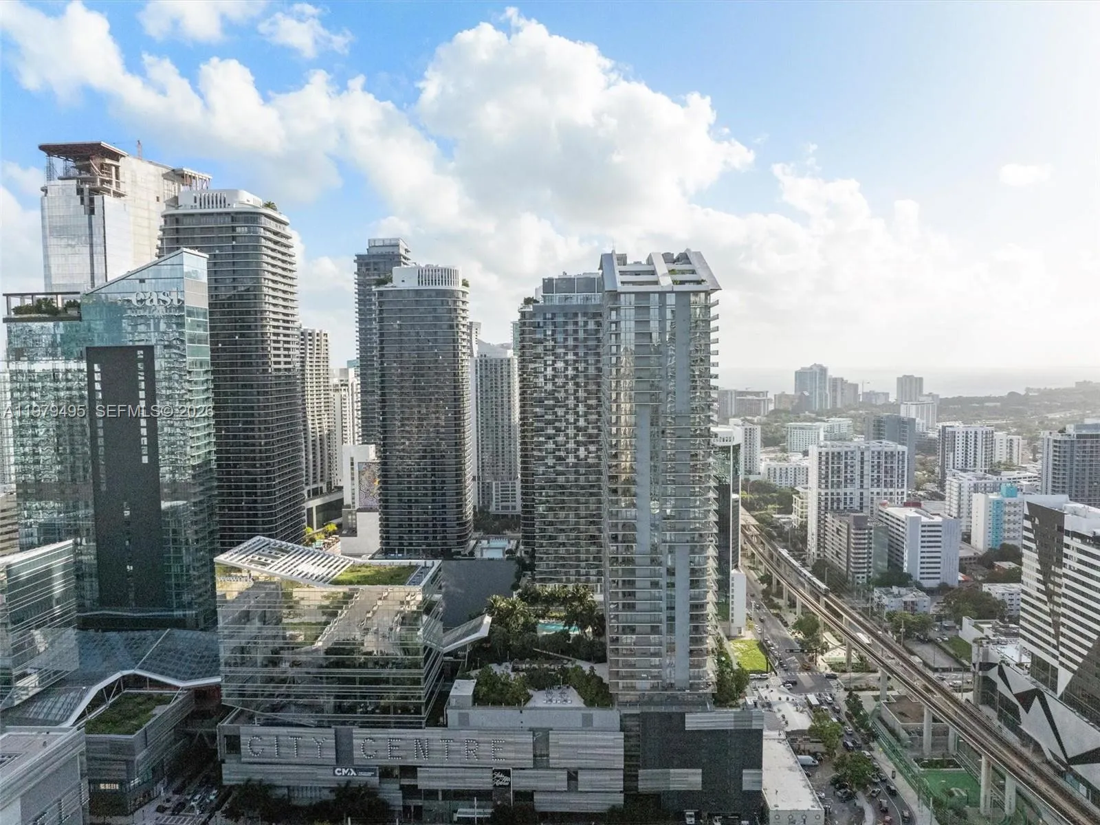 88 Sw 7th St 2709, Miami, Florida 33130, Miami, Florida 33130, 2 Bedrooms Bedrooms, ,2 BathroomsBathrooms,Residential Lease,For Rent,88 Sw 7th St 2709, Miami, Florida 33130,A11979495