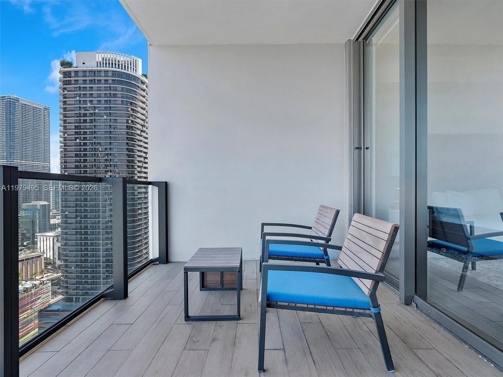 88 Sw 7th St 2709, Miami, Florida 33130, Miami, Florida 33130, 2 Bedrooms Bedrooms, ,2 BathroomsBathrooms,Residential Lease,For Rent,88 Sw 7th St 2709, Miami, Florida 33130,A11979495