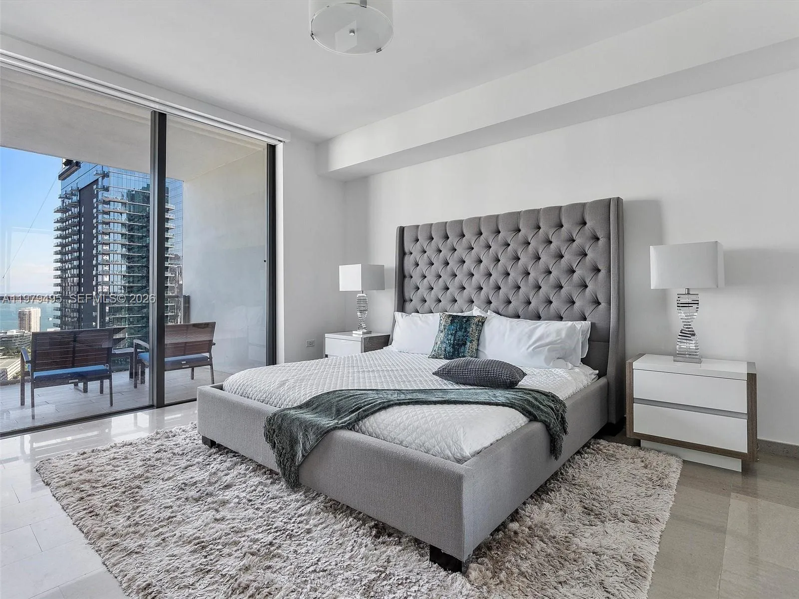 88 Sw 7th St 2709, Miami, Florida 33130, Miami, Florida 33130, 2 Bedrooms Bedrooms, ,2 BathroomsBathrooms,Residential Lease,For Rent,88 Sw 7th St 2709, Miami, Florida 33130,A11979495