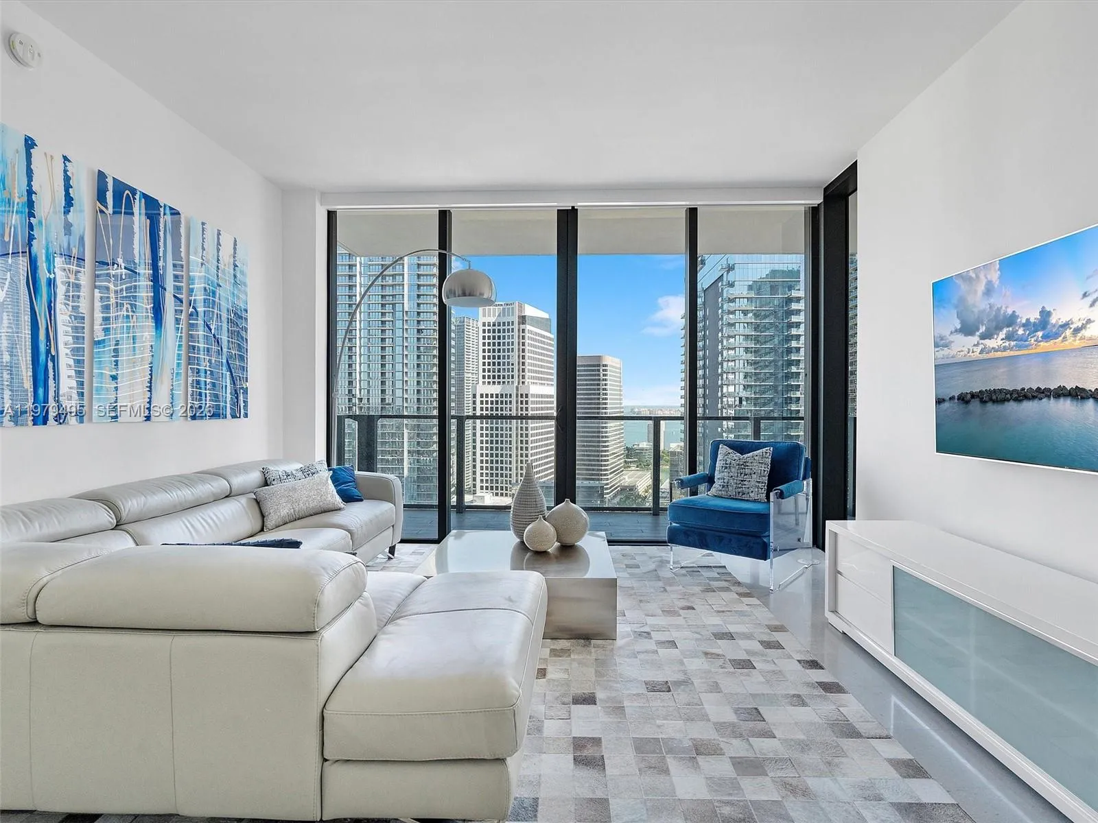 88 Sw 7th St 2709, Miami, Florida 33130, Miami, Florida 33130, 2 Bedrooms Bedrooms, ,2 BathroomsBathrooms,Residential Lease,For Rent,88 Sw 7th St 2709, Miami, Florida 33130,A11979495