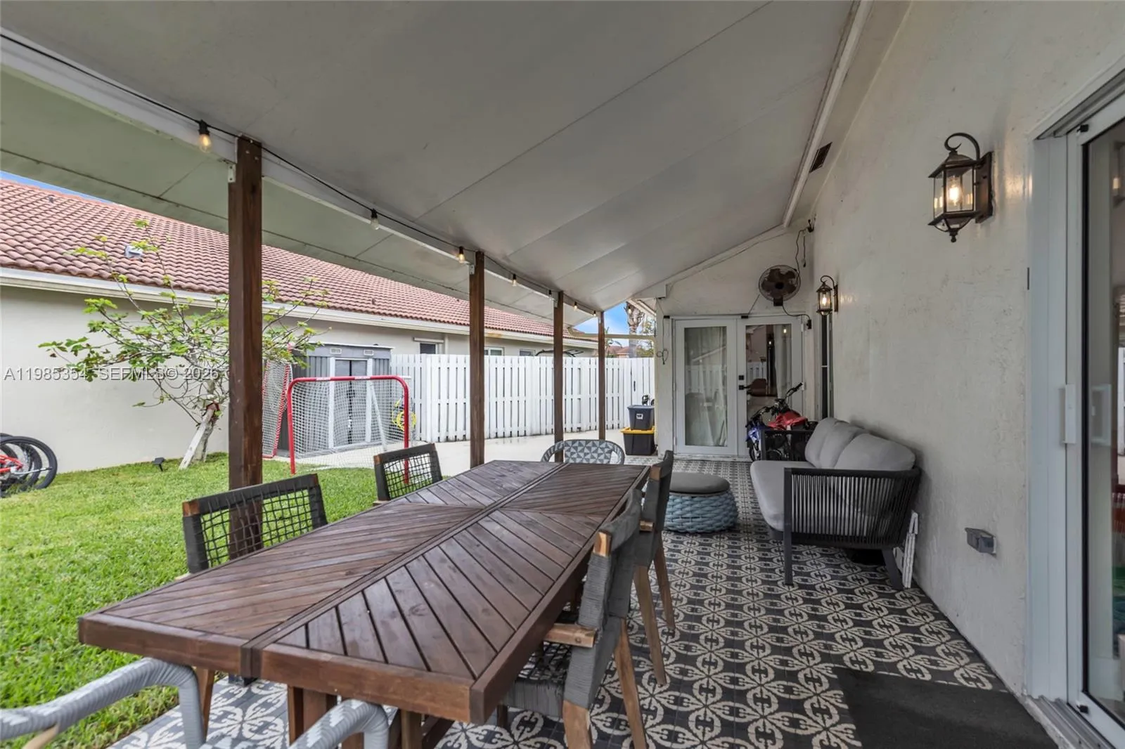 12742 Nw 11th Pl, Sunrise, Florida 33323, Sunrise, Florida 33323, 3 Bedrooms Bedrooms, ,2 BathroomsBathrooms,Residential,For Sale,12742 Nw 11th Pl, Sunrise, Florida 33323,A11985354